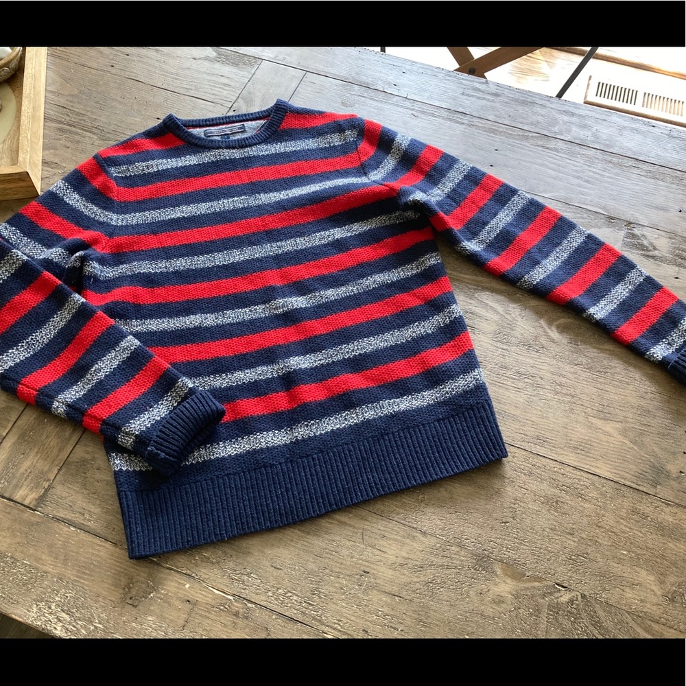 Unisex Size Small Tommy Hilfiger Sweater